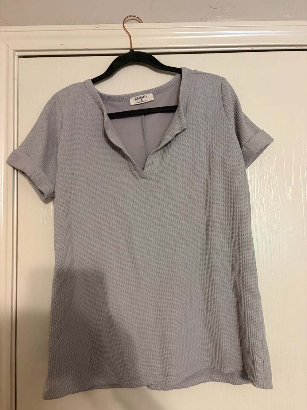 Zenana Grey Textured Waffle Knit Short Sleeve Split Neck Top